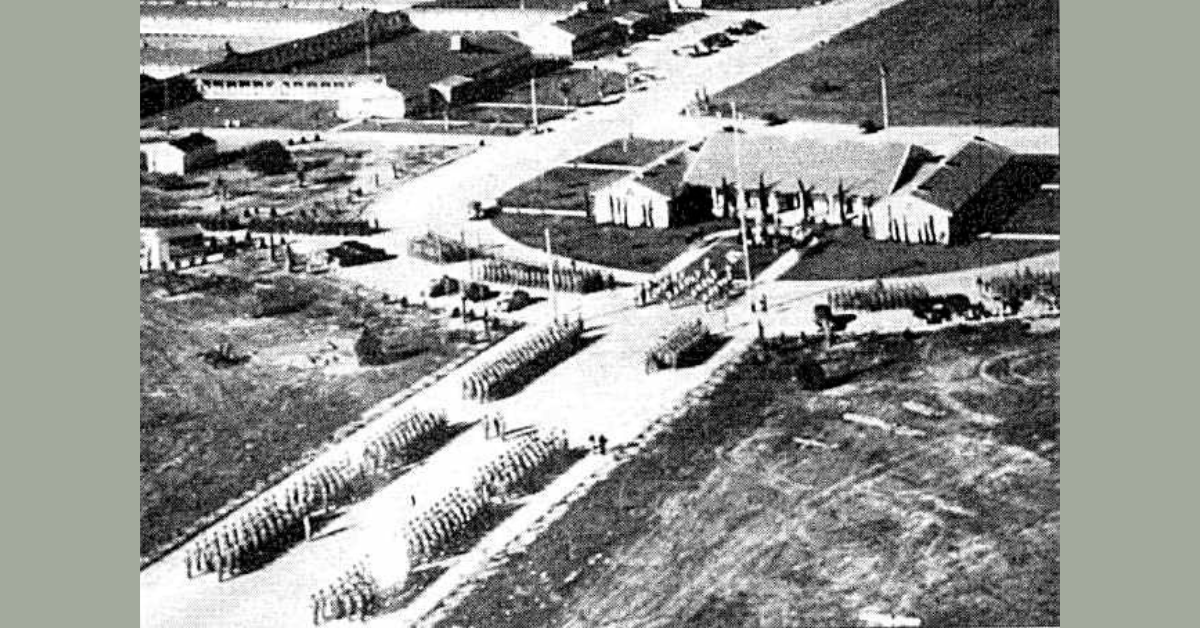 Cadets in training at Gardner Field in the early years of World War II. Photo: Taft Oil Museum, courtesy of Rex Ricks; AirfieldsFreeman.com, courtesy Paul Freeman.