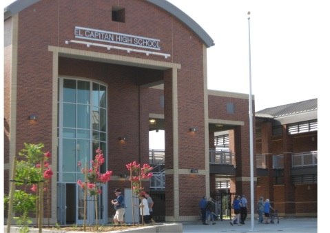  Intensified efforts to improve Career and Technical Education in Merced County Schools exemplifies the “Enhancing our Competitiveness” component of the Community Economic Development Strategy. Photo: Steve Newvine 