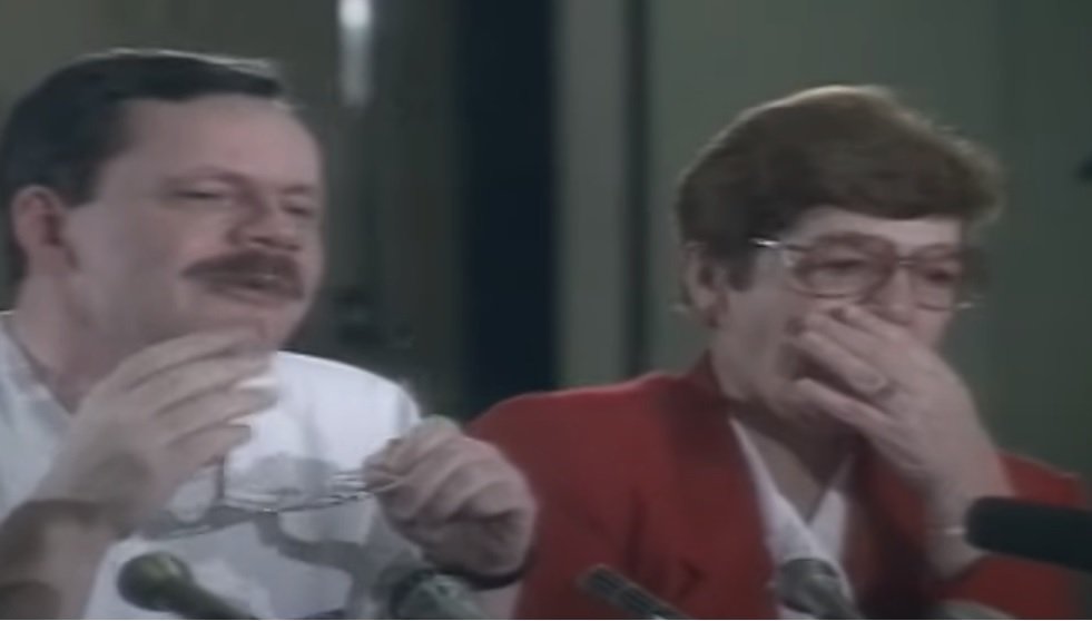 Terry thanked his sister Peggy for her efforts on the homefront to keep his captivity on the forefront of the minds of the public. Photo: Pool coverage from Wiesbaden, Germany, 1991.