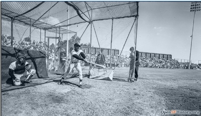 Willie Mays and the San Francisco Giants played an exhibition against the New York Yankees in Modesto on October 15, 1962. Photo: OpenSFHistory.org
