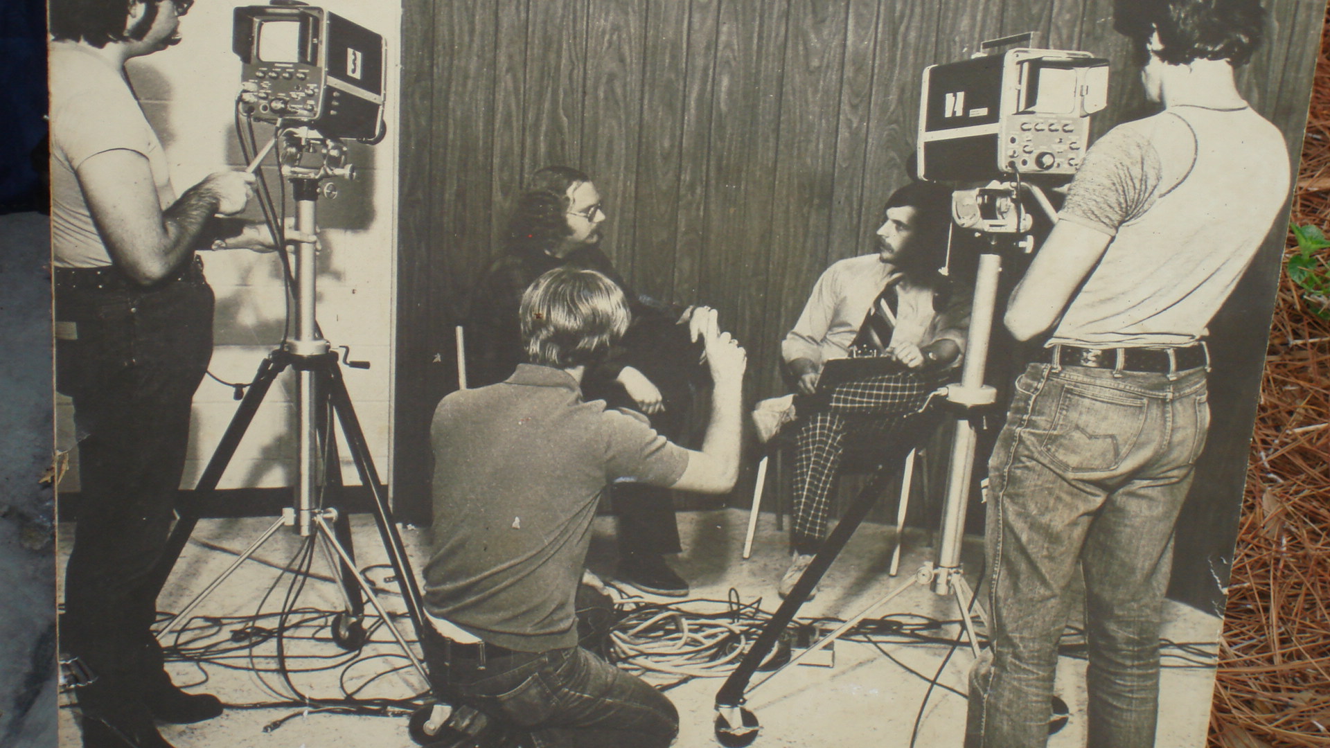  This photo from the early 1970s shows my broadcasting professor Dave Champoux (Mr. C) being interviewed by a student.  Photo- Herkimer College 