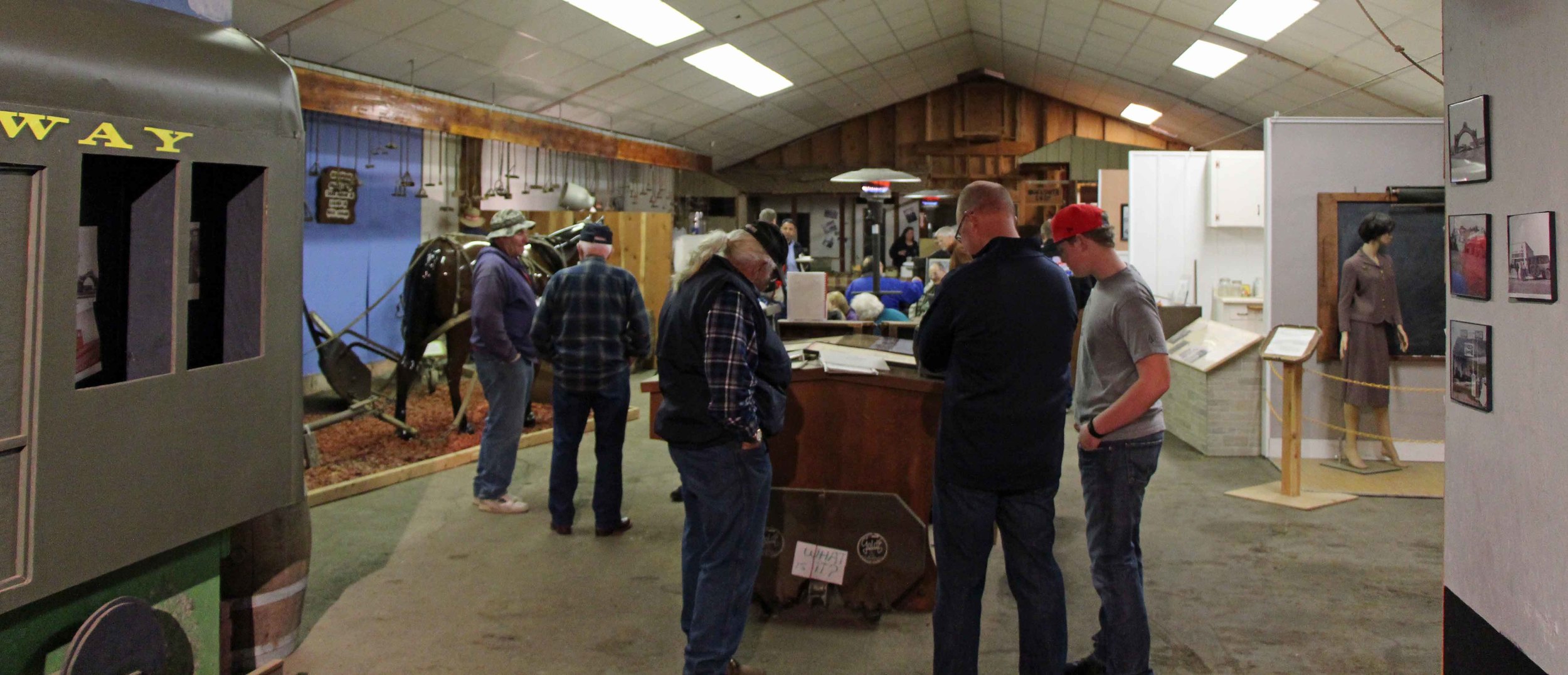 PHOTO BY ADAM BLAUERT