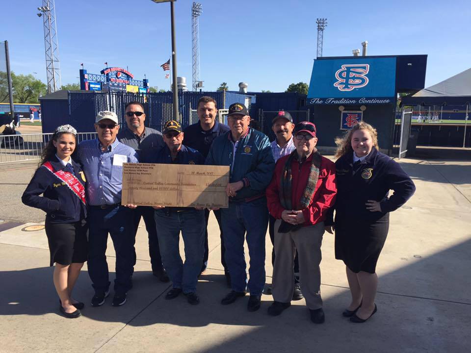   Los Banos FFA leaders and other current and former citizens from the City prior to the start of the April 14 Fresno State/Air Force Baseball Game.   Photo provided by Los Banos FFA  