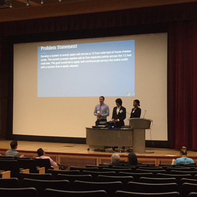  UC Merced students make their presentations during Innovate to Grow at UC Merced.  Photo by Steve Newvine 