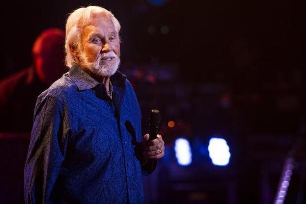  Kenny Rogers belts out one of his classic hits at the Merced Theatre concert from October 2014.  Photo:  Merced Theatre Foundation 