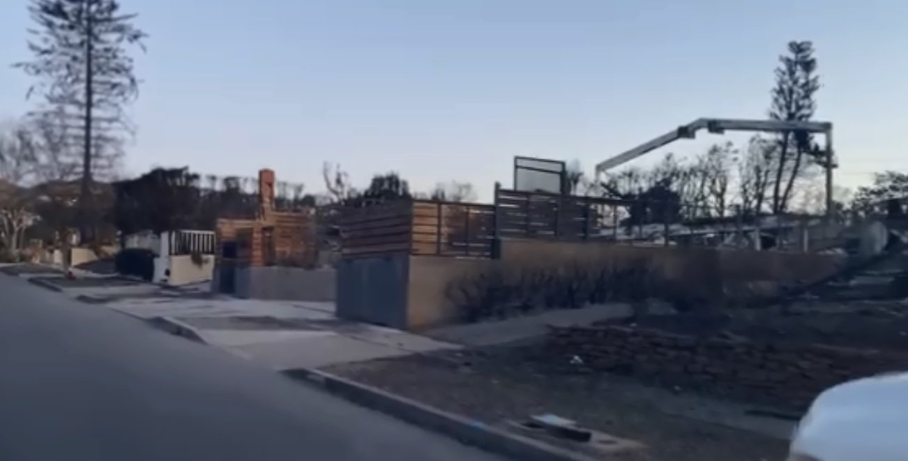 This shot from Alex Ruiz’s Facebook page shows what relief teams are facing as they help the people of Los Angeles in the aftermath of the wildfires. Photo: Alex Ruiz Facebook page.