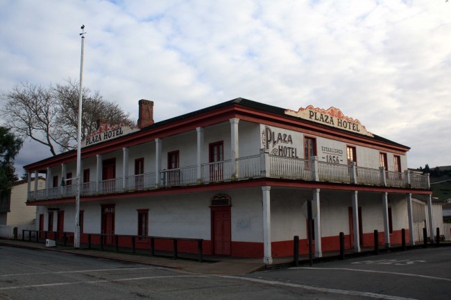  Plaza Hotel - PHOTO BY ADAM BLAUERT 