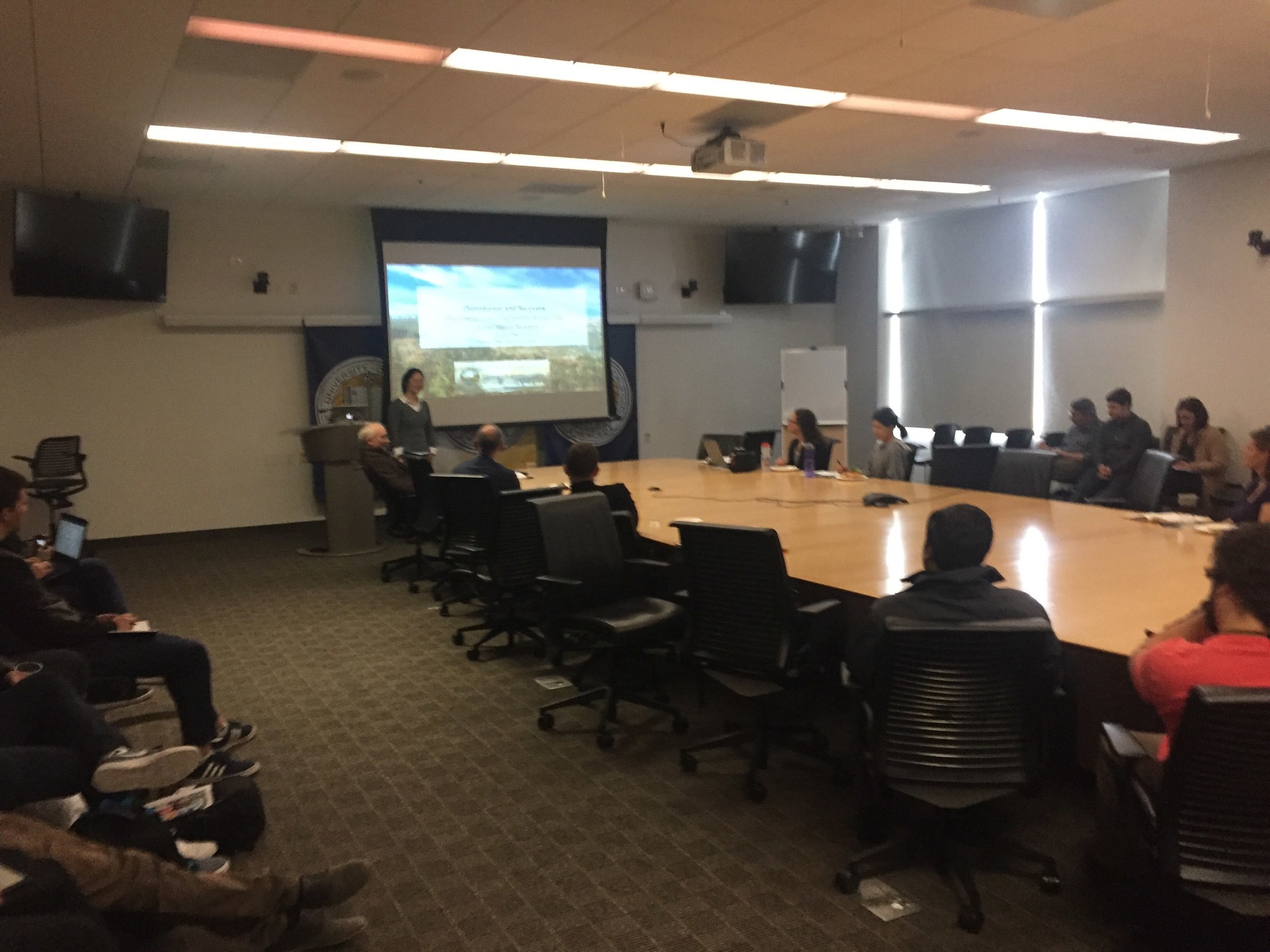  Interested UC Merced students took part in many of the programs lined up for Research Week on campus. Photo: Steve Newvine 