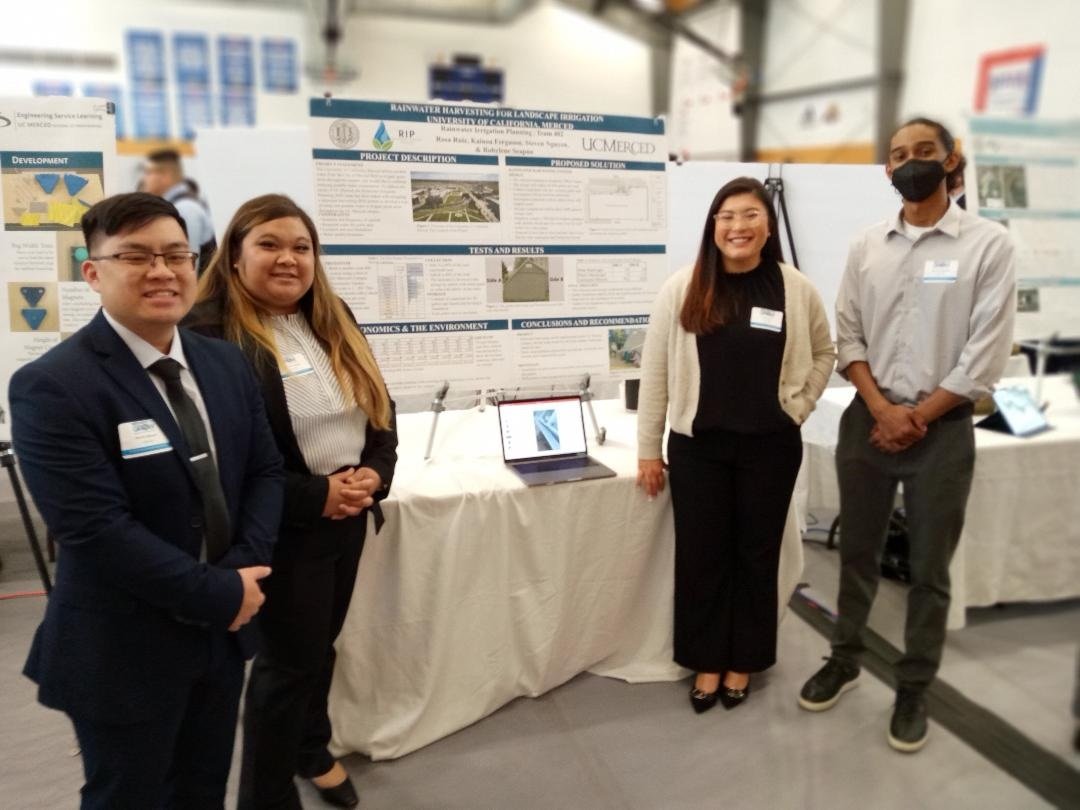 This student team from UC Merced’s Innovate to Grow event designed a water recovery solution for the campus.  Photo:  Steve Newvine 